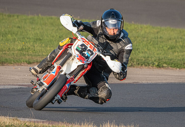 Chasing the Perfect Line