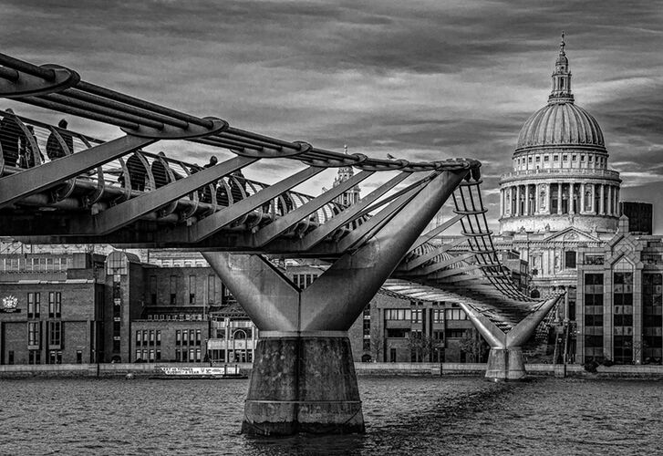 Millenium Bridge