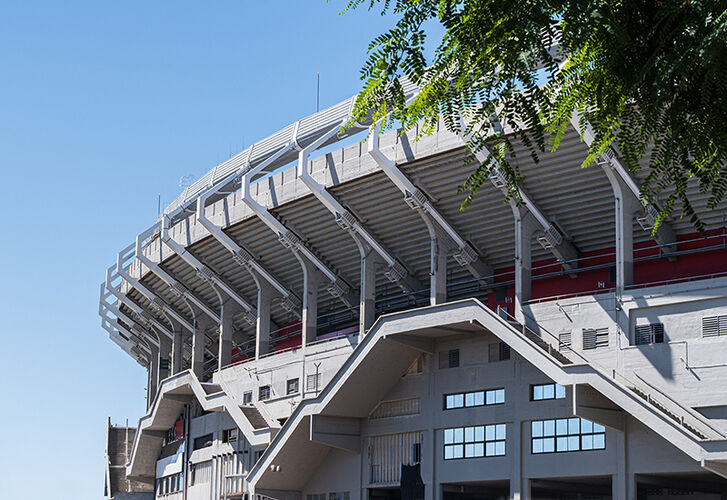 Arena of Giants