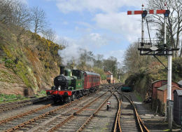 Coasting into Bewdley