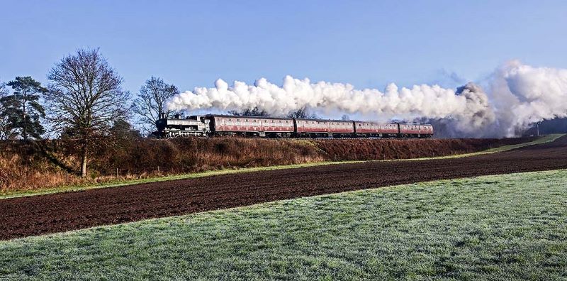 7714 heading for Safari Park