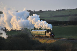Approching Corfe Castle M7 30053