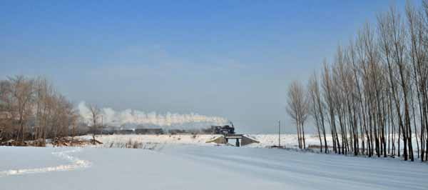 The snow was feet deep at this location!