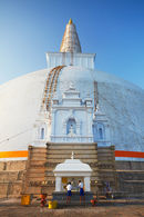 Ruwanwelisaya Stupa, Anuradhapura, Sri Lanka