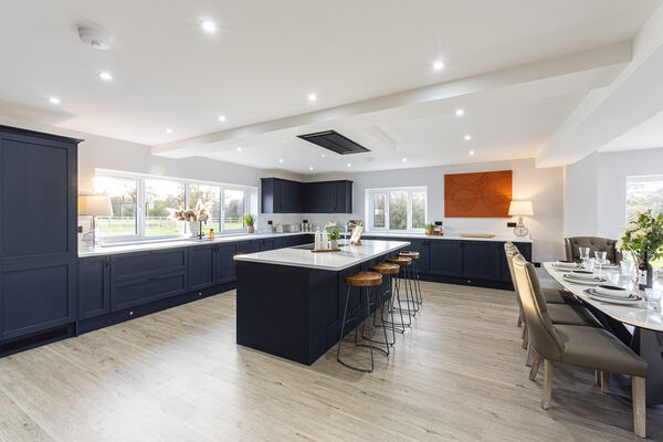 Lounge/Diner: property for sale