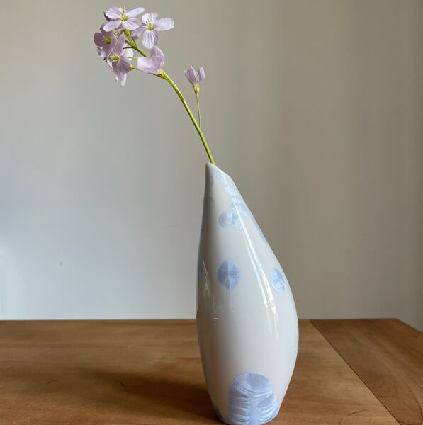 "Freely III" silver blue, left side Vase3-2