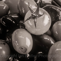 Olives and tomato
