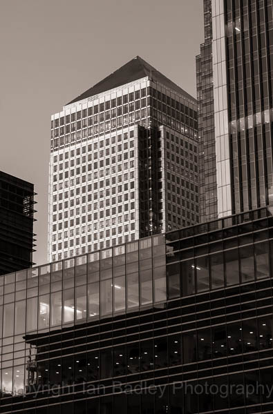 Canary Wharf buildings in black and white