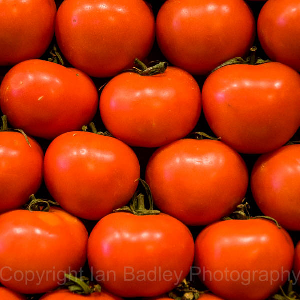 Red tomtoes