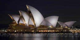 Australia, Sydney Opera House at night