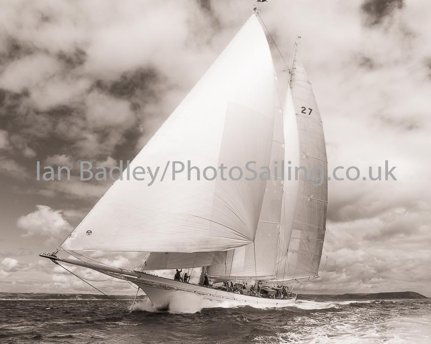 Adela, Carrick Roads