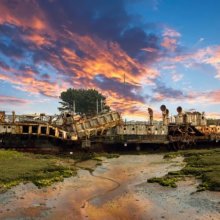 Michael Wort Sunrise over the Ryde Queen M6