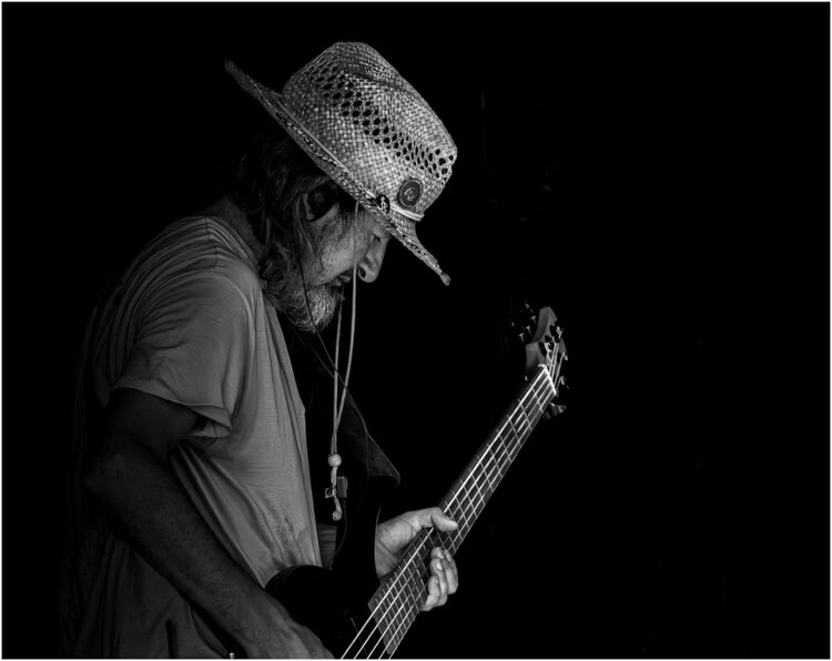 paul.dowthwaite Bassline M1 P IWPS
