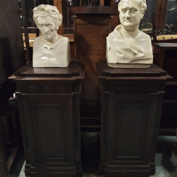 busts