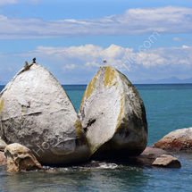 Split Apple Rock, Abel Tasman National Park