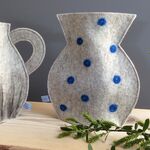 No 4 - Greige and blue vase with waisted neck - 2D