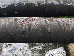 Pipeline crosses a canal in Rugby