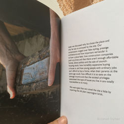 Wide-blue-sky bricks