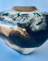 Large smoke fired pot.