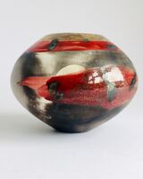 'Sunrise' Red smoke-fired pot.