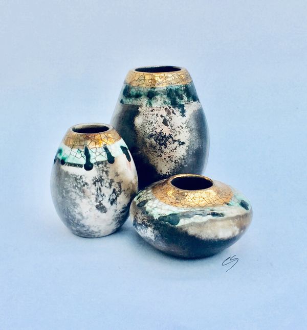 Small group of pots.