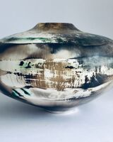 Large natural porcelain smoke-fired pot.