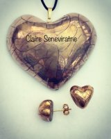 Large gold lustre porcelain heart pendant and heart studs.
