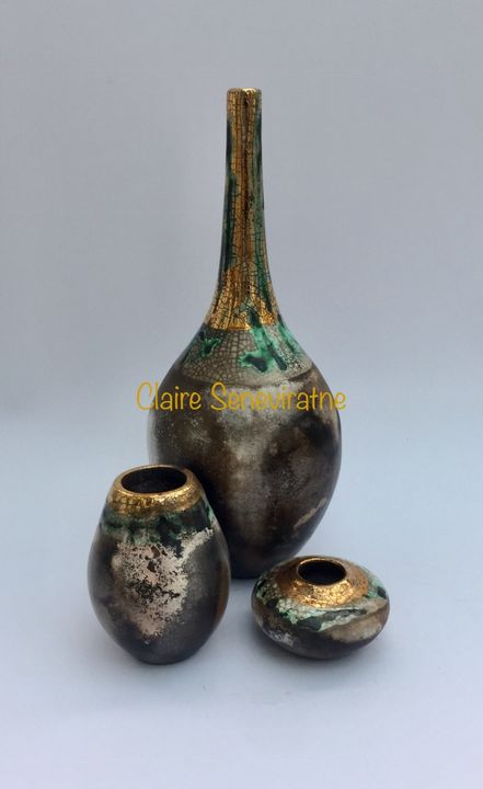 Collection of pots.