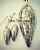 Silver teardrop jewellery set.