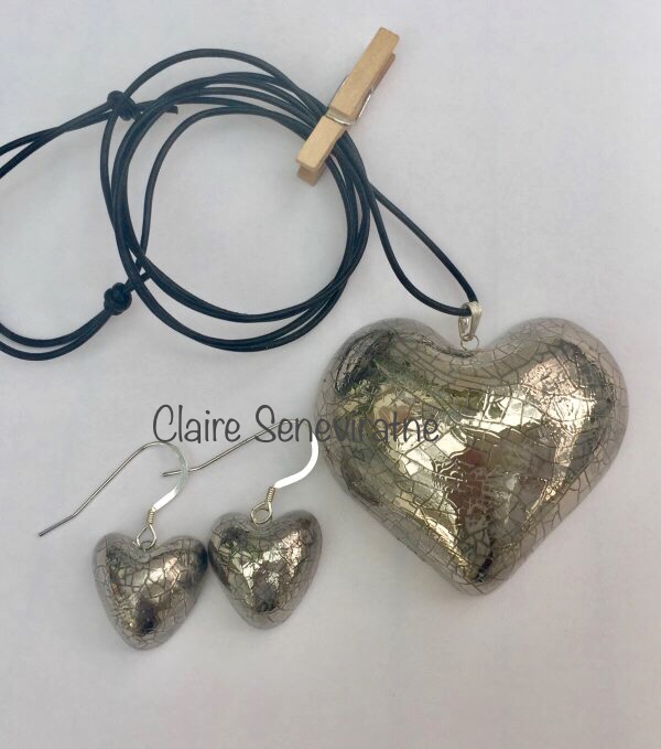 Silver heart set.