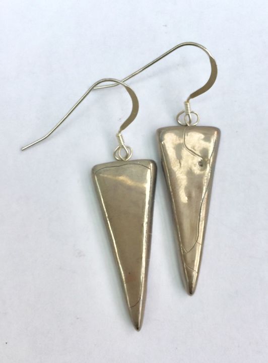 Triangle ceramic drop earrings with silver lustre.