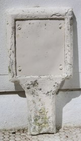 First plaster cast of gas marker
