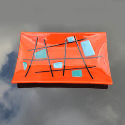 criss cross orange rectangular dish