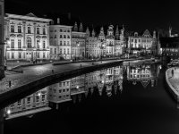 Monochrome -21