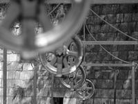 Monochrome -5