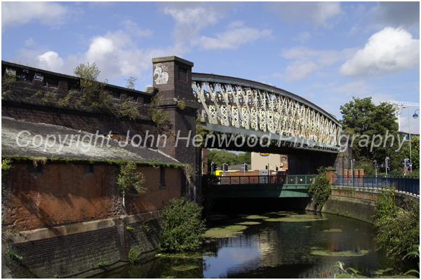 Leicester's Bowstring Bridge