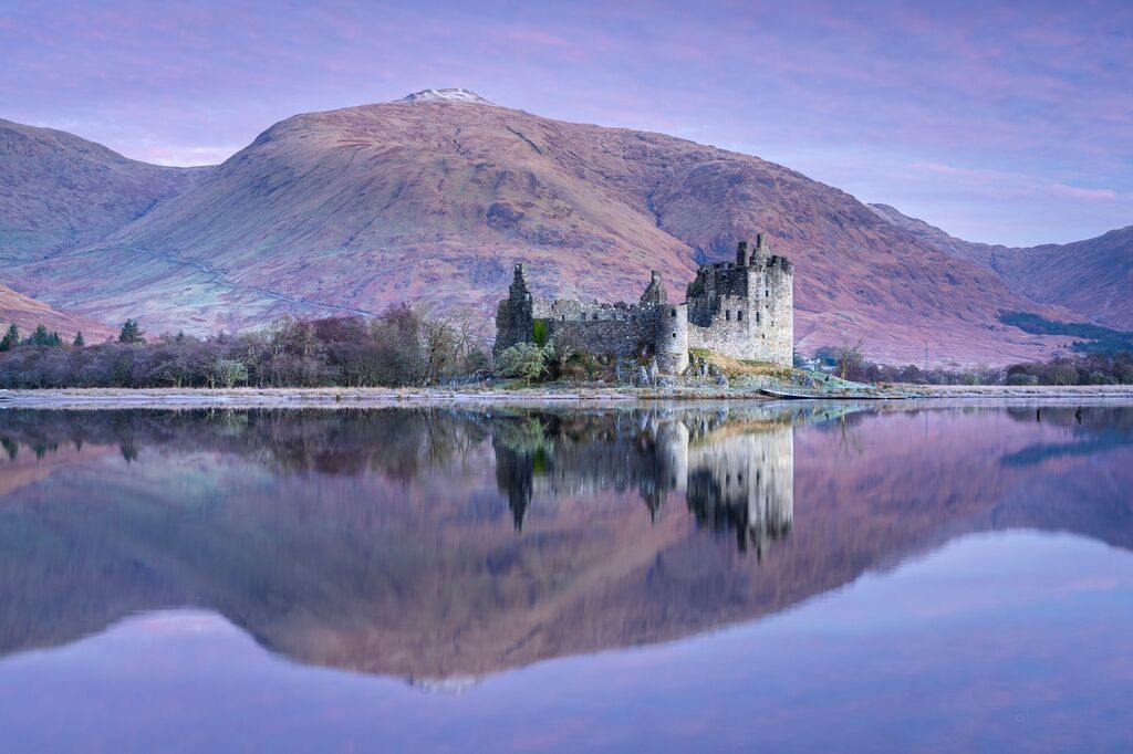 JPP2857 Kilchurn Castle, Loch Awe Scotland,  Winter Sunrise