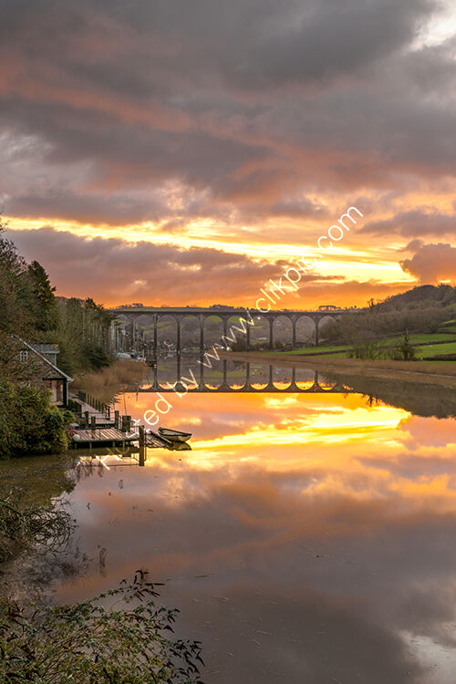 Sunrise at Calstock.