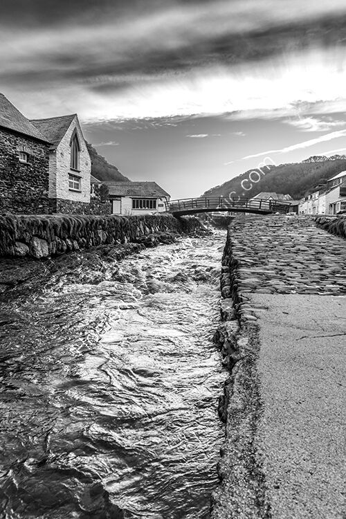 A calm River Valncey flowing down through Boscastle.