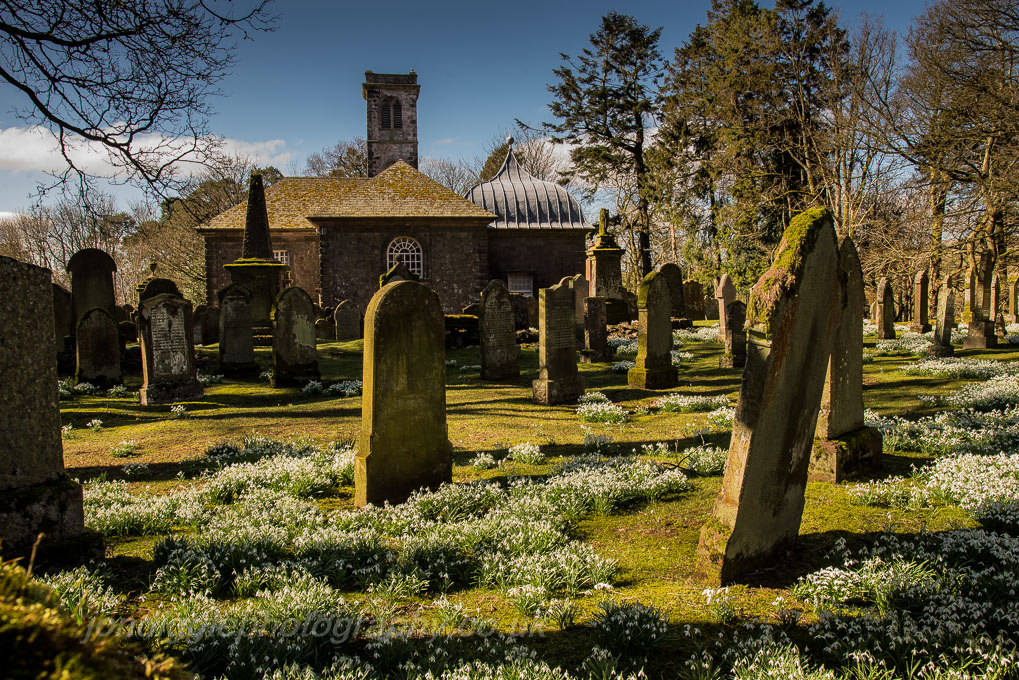 Durisdeer Churchyard