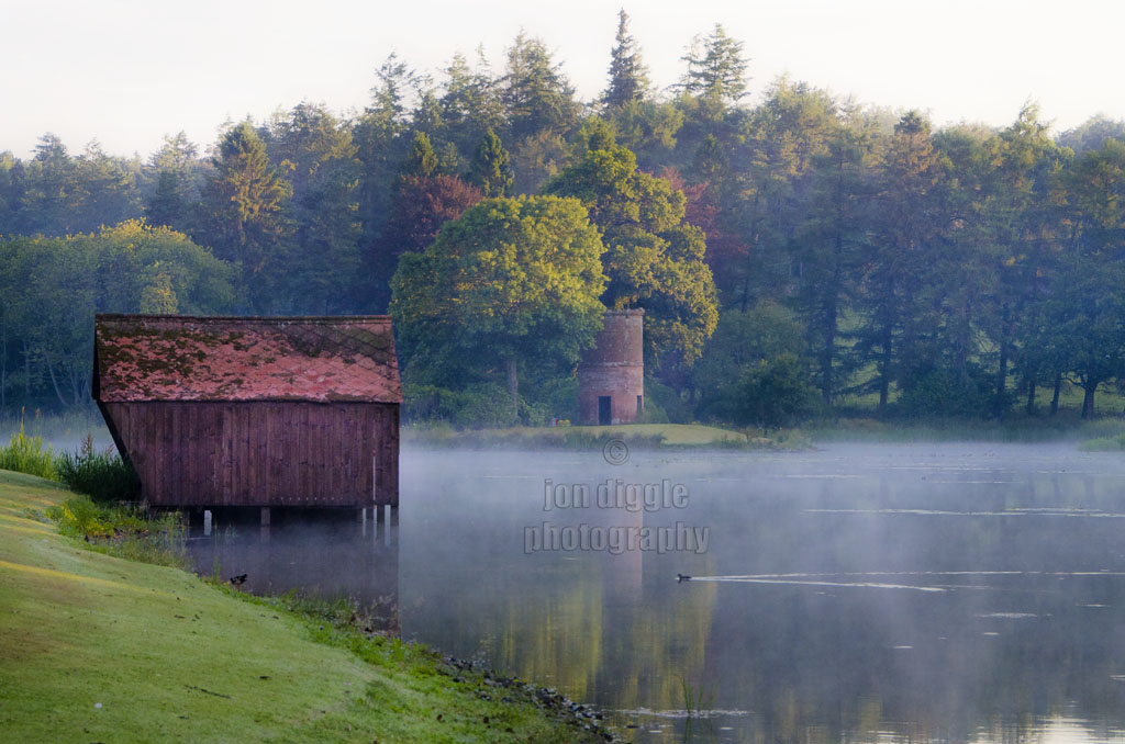 Misty morning Dalswinton Loch