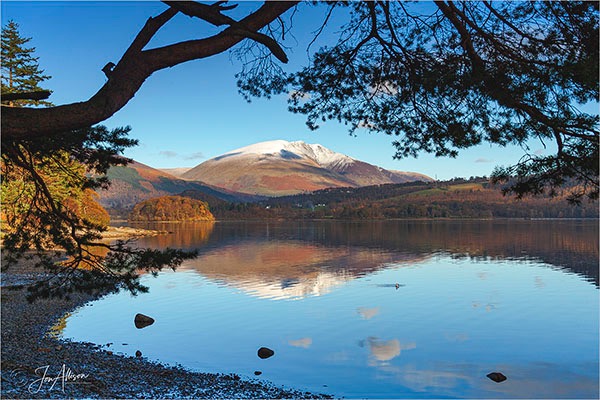 Dusk falls over Derwentwater