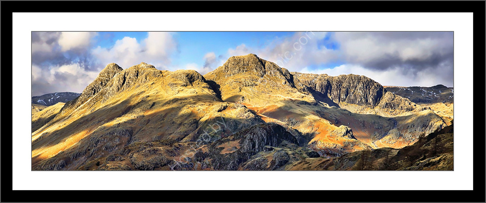 Langdale Pikes & Dungeon Ghyll