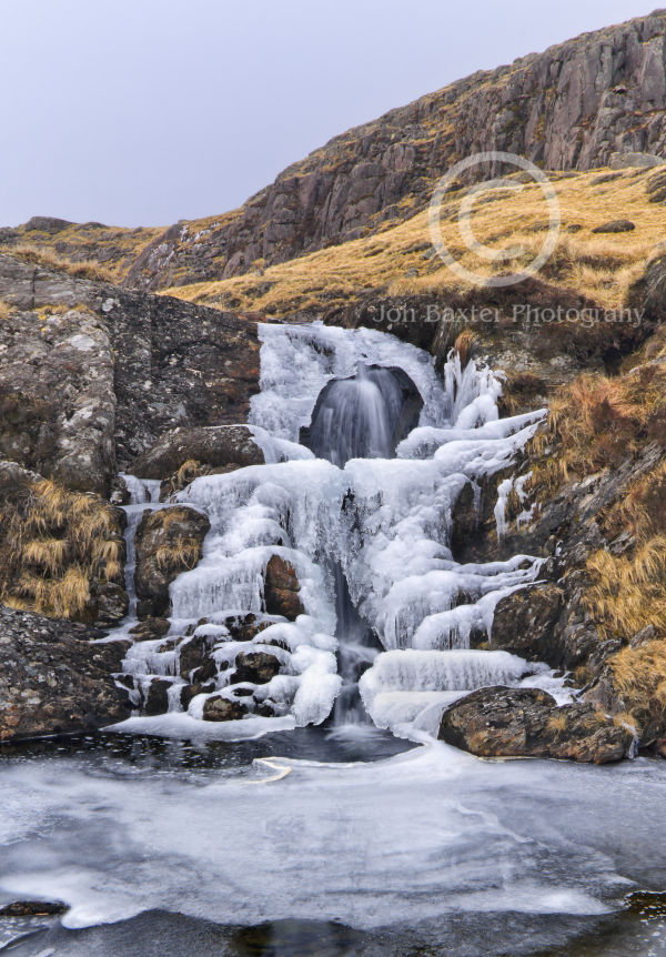 Frozen Falls .....