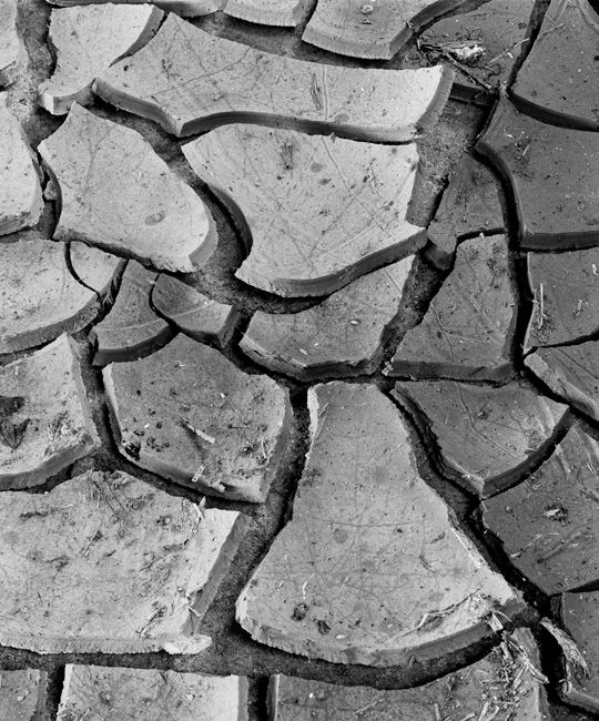'Cracks'