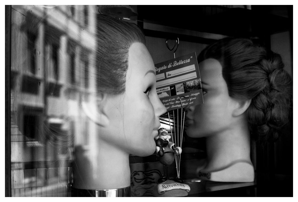 16 Rome Place in Time