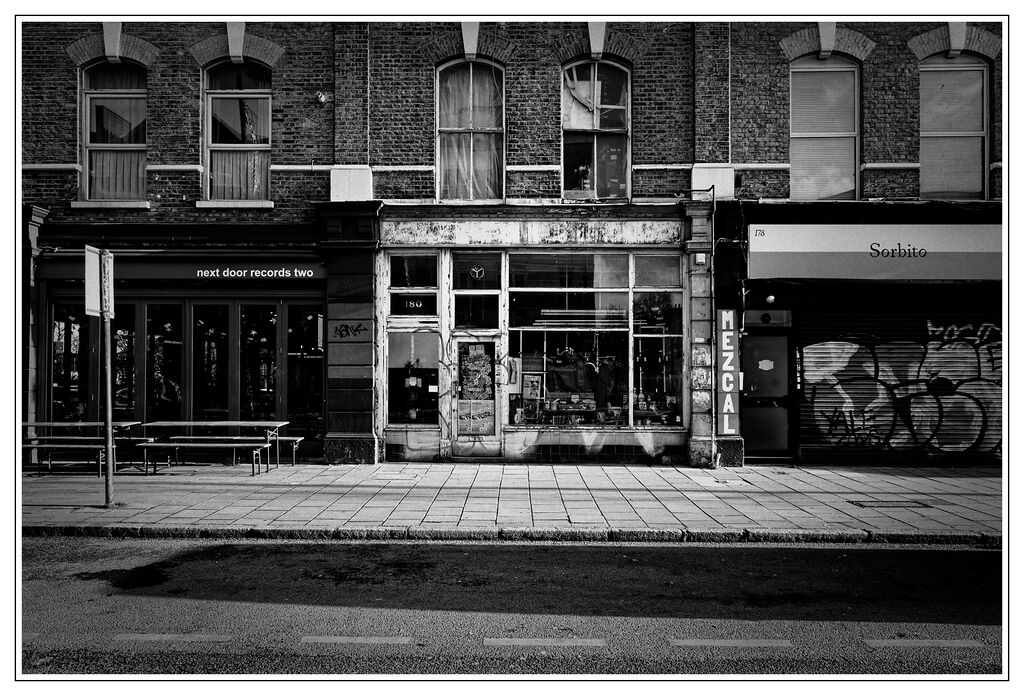 2 Delia Woodman A Window For The World