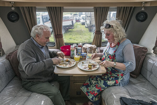 Romanichal Couple eating Dinner, Appleby Horse Fair, UK 2019
