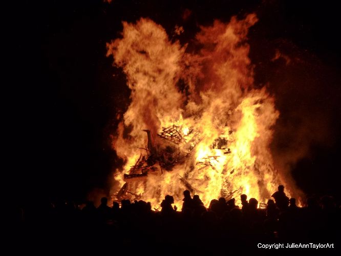 JulieAnnTaylorArt: The Pyre