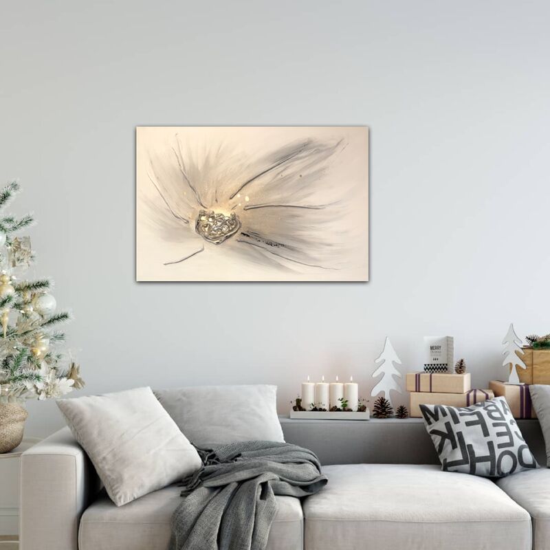 Grey floral Xmas room